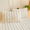 Kit Sábana Ajustable Plush + 2 Fundas 48x74 (Invierno)