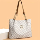 Bolso Tote Monograma Vintage con Cadena Dorada