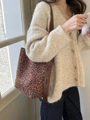 Bolso Bucket de Gamuza Estilo Coreano con Pouch