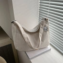 Cartera Crossbody de Pana Media Luna
