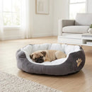 Cama plush sherpa para perro en ambiente acogedor, estilo nido y suave