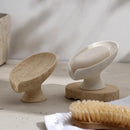 Jabonera wabi-sabi de travertino en beige y blanco hueso, estilo retro