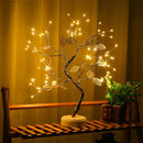 Lámpara bonsai LED de mesa USB encendida en ambiente cálido y decorativo
